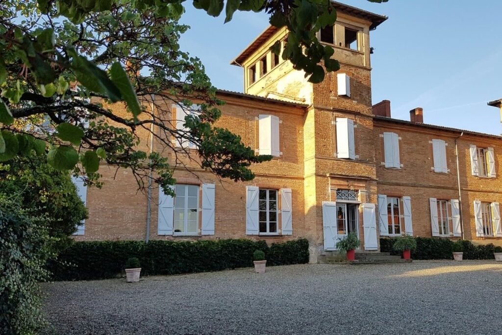 chateau-ponitie-3